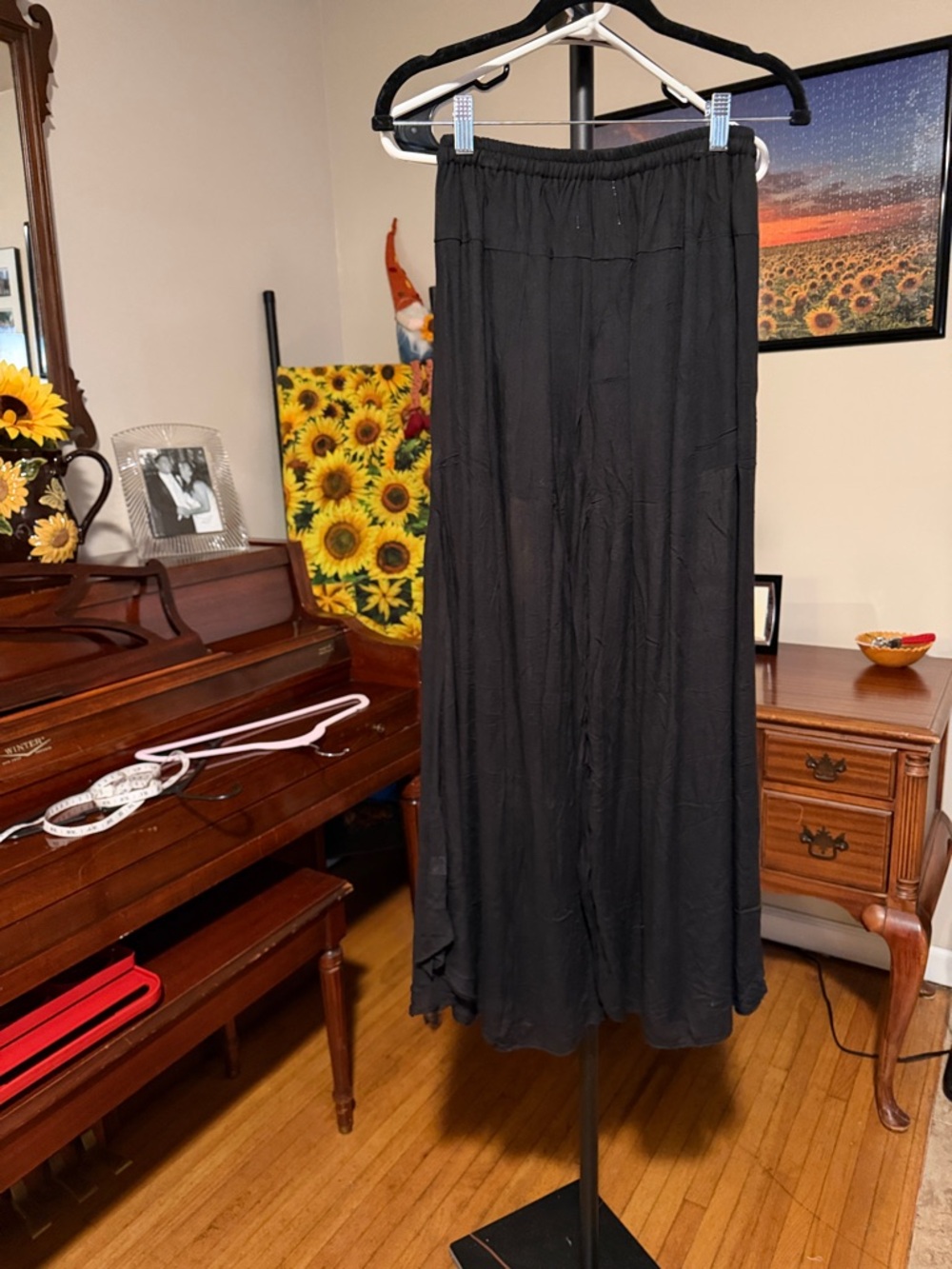 Rhea Women’s Black Tunic and Wide-Leg Pant set. OS - Picture 8 of 8